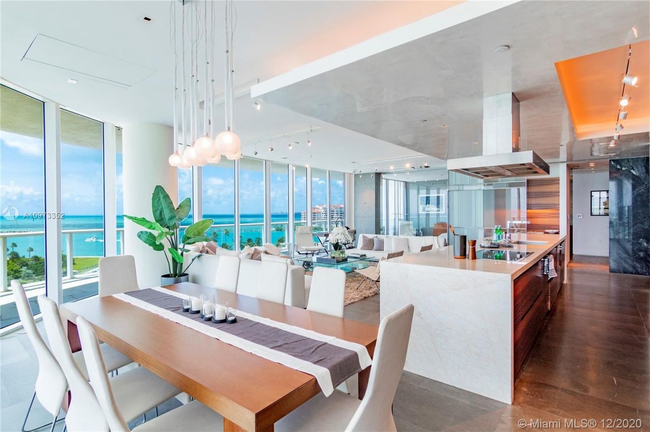 Piso en Miami, Estados Unidos, 250 m² - imagen 3