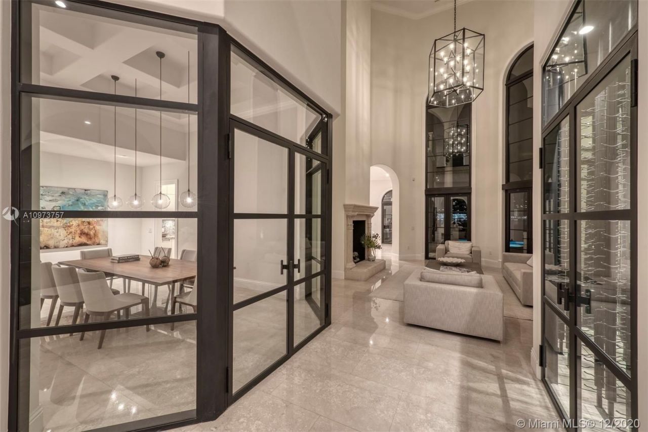 Villa en Miami, Estados Unidos, 550 m² - imagen 14