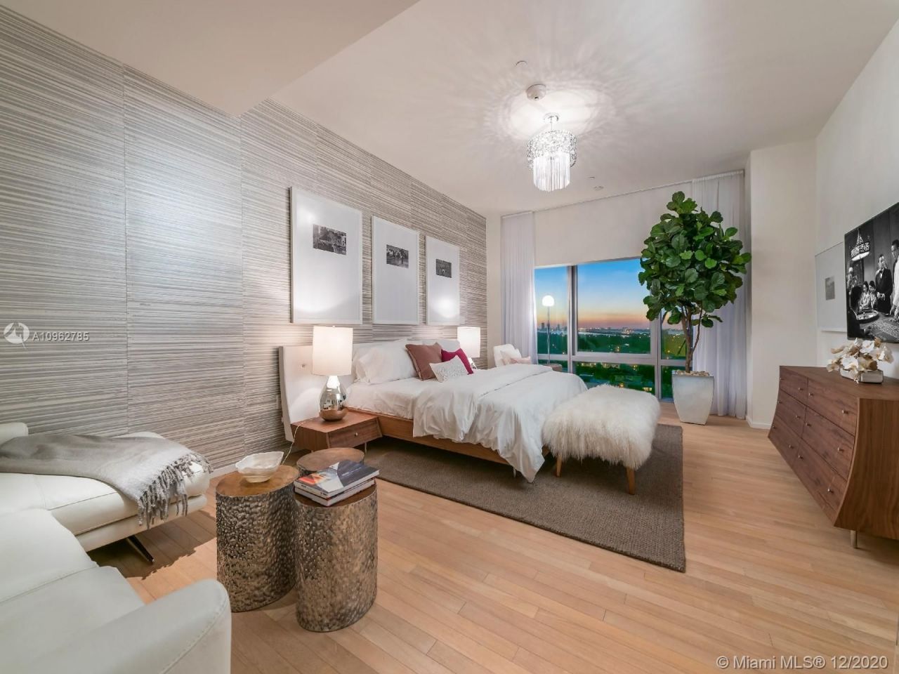 Piso en Miami, Estados Unidos, 340 m² - imagen 9