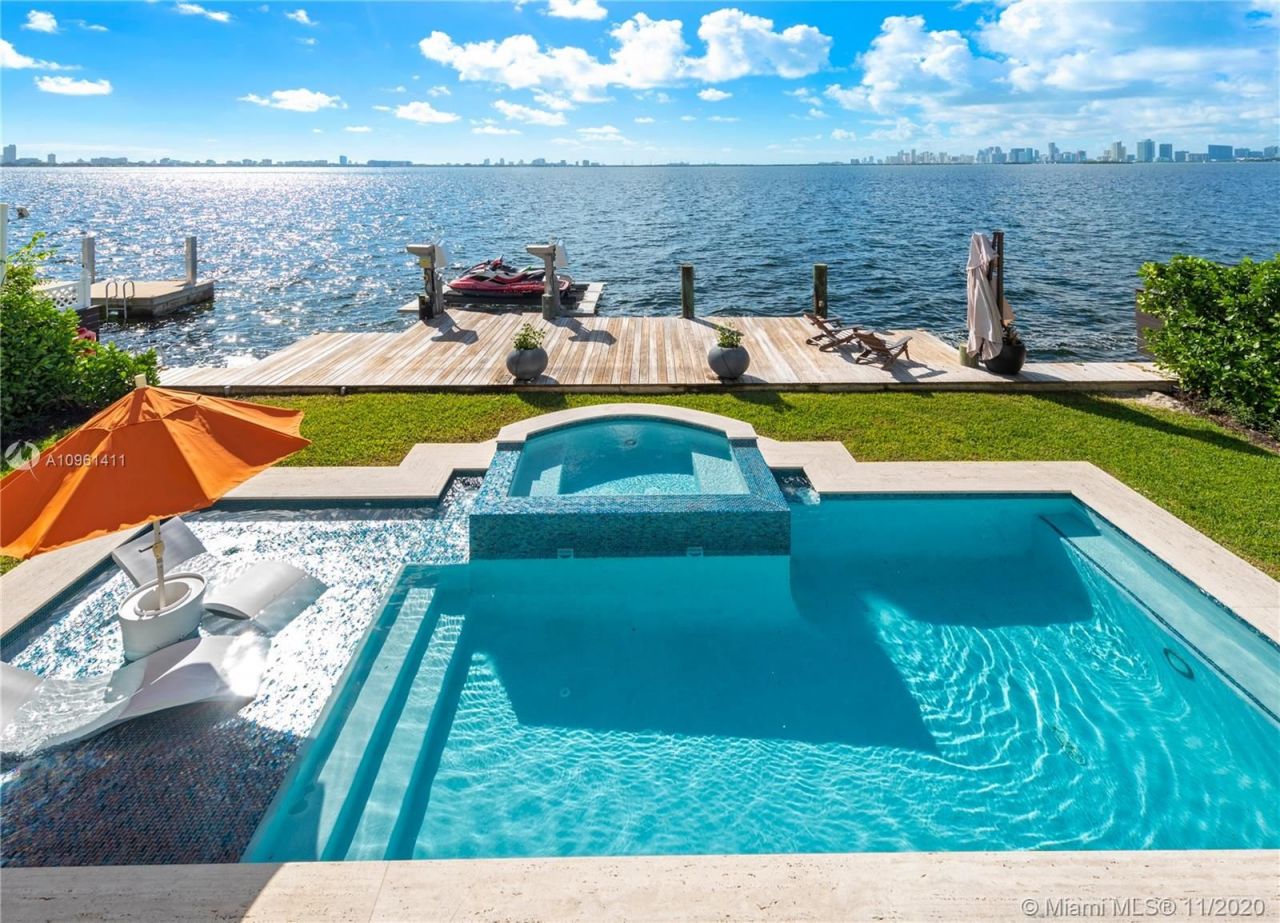 Villa in Miami, USA, 600 m² - picture 2