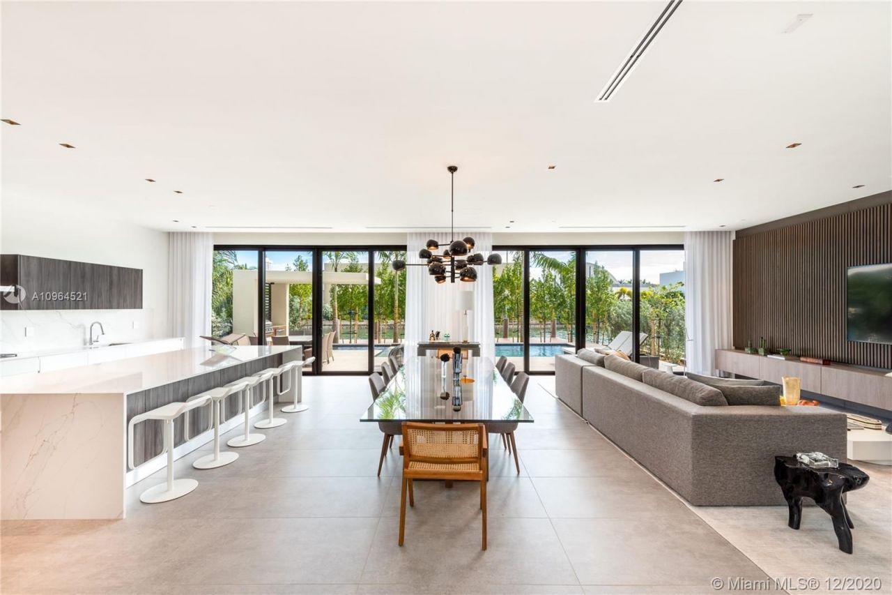 Villa à Miami, États-Unis, 420 m² - image 3