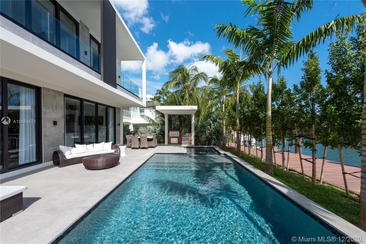 Villa à Miami, États-Unis, 420 m² - image 10