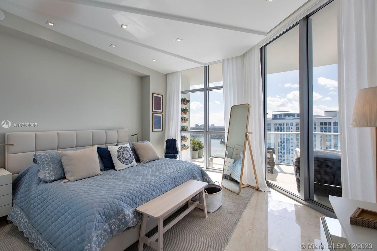 Penthouse à Miami, États-Unis, 200 m² - image 4