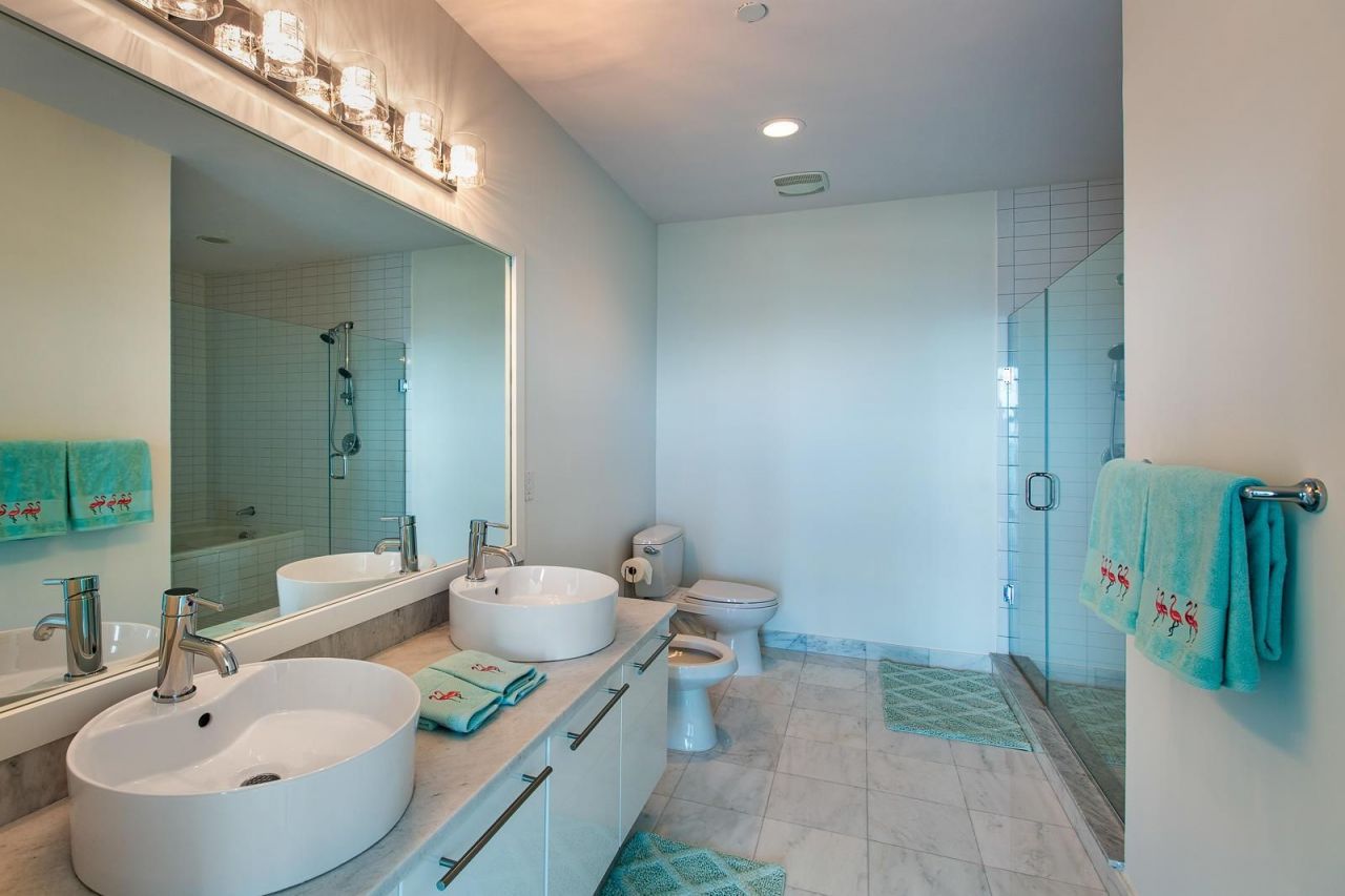 Flat in Miami, USA, 160 m² - picture 9