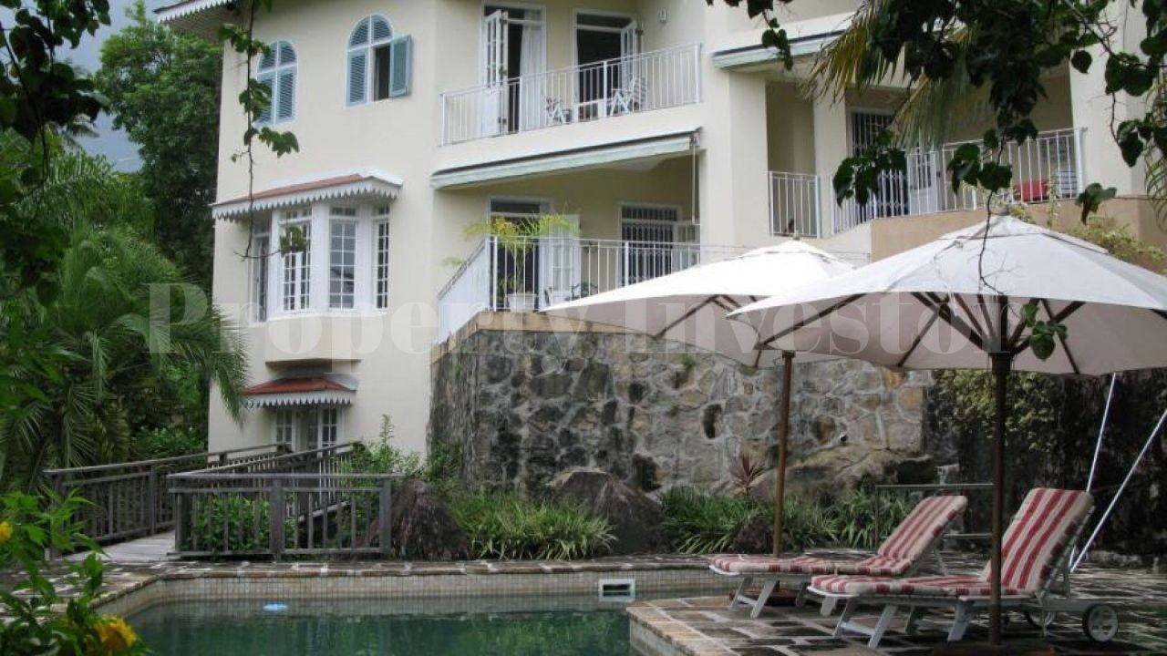 Villa on Mahe, Seychelles, 360 m² - picture 1