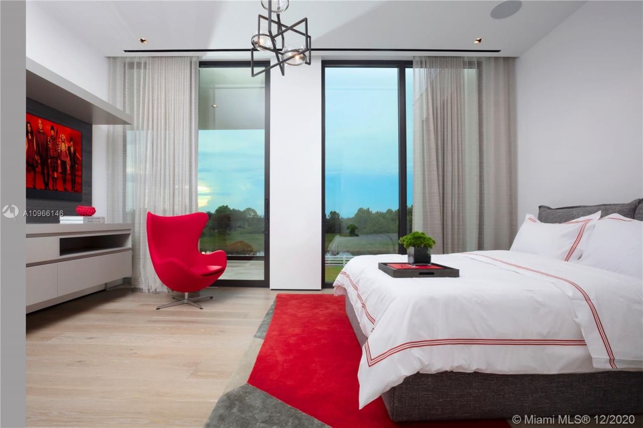 Villa in Miami, USA, 900 m² - picture 4