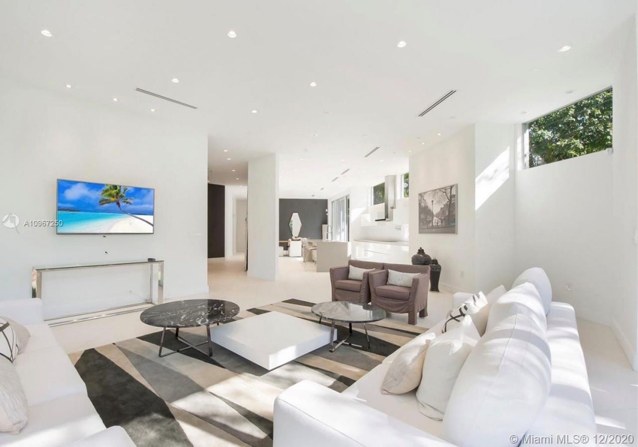 Villa à Miami, États-Unis, 380 m² - image 2