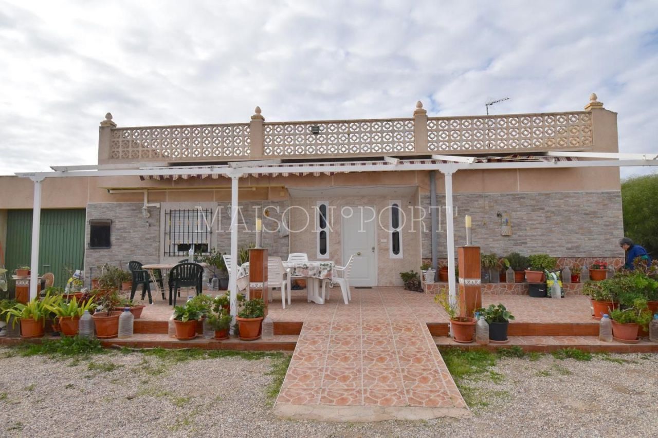 Casa en Elche, España, 130 m² - imagen 1