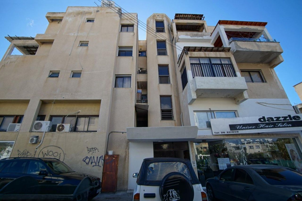 Apartment in Paphos, Cyprus, 73 m² - picture 1