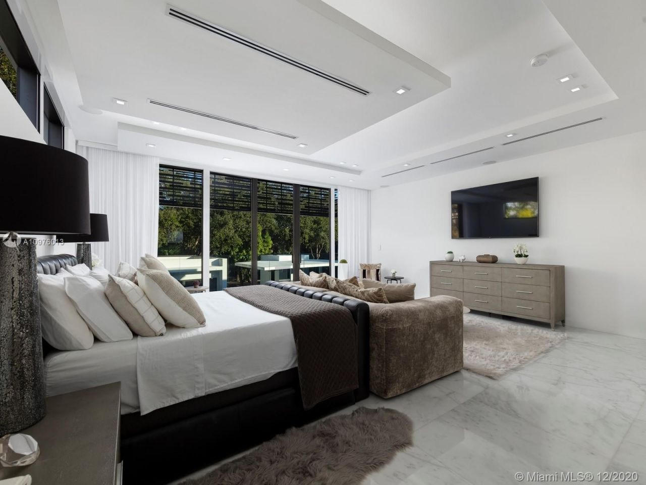 Villa a Miami, USA, 900 m² - foto 8