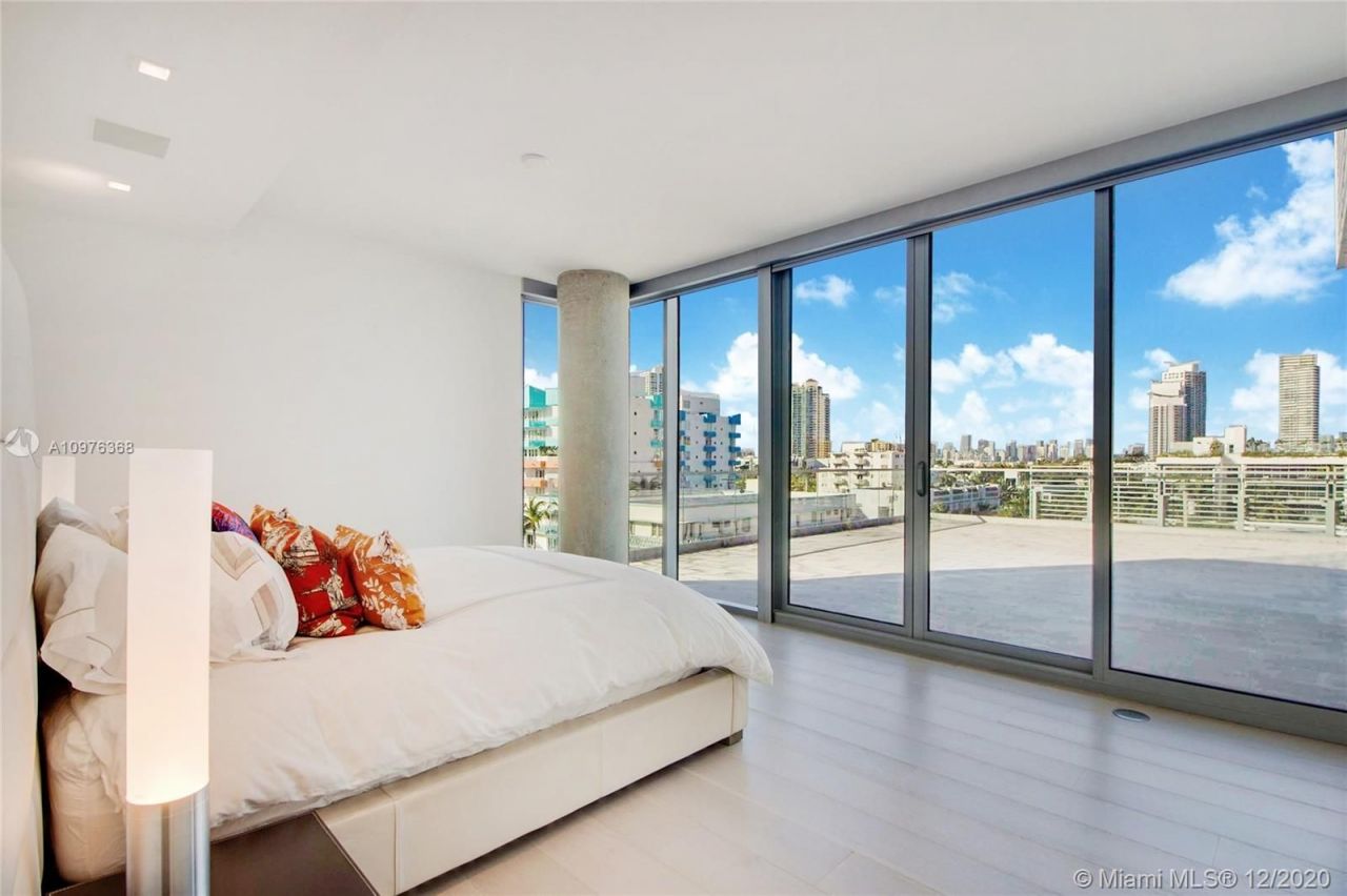 Penthouse in Miami, USA, 250 m² - picture 7