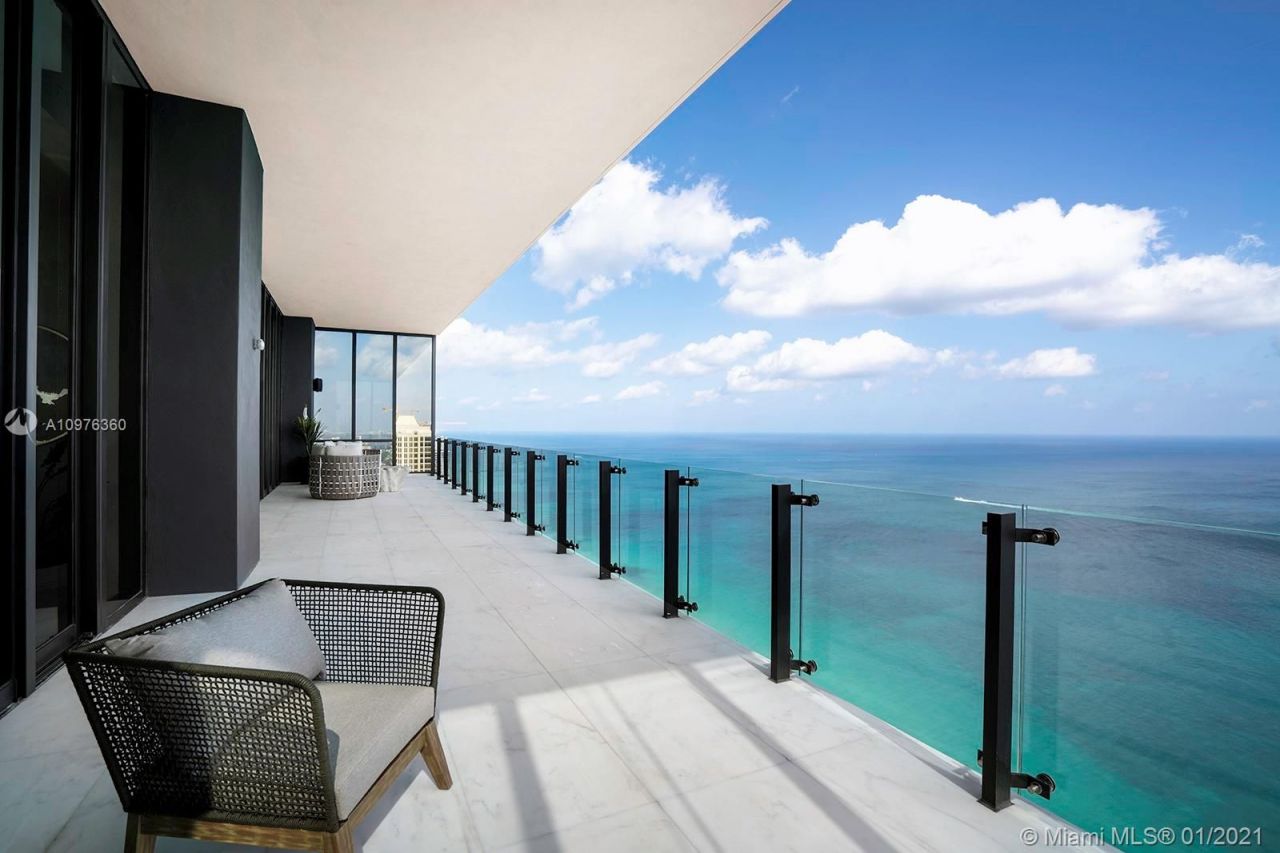 Penthouse à Miami, États-Unis, 600 m² - image 9