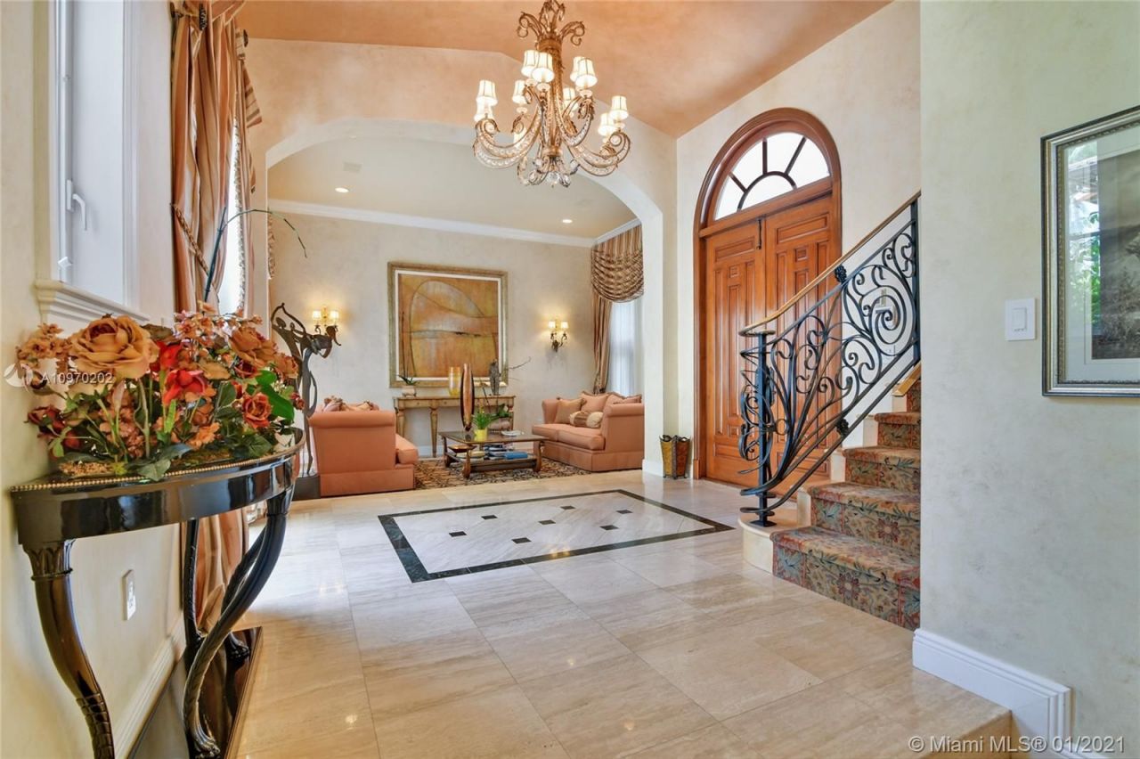 Villa in Miami, USA, 400 m² - picture 7