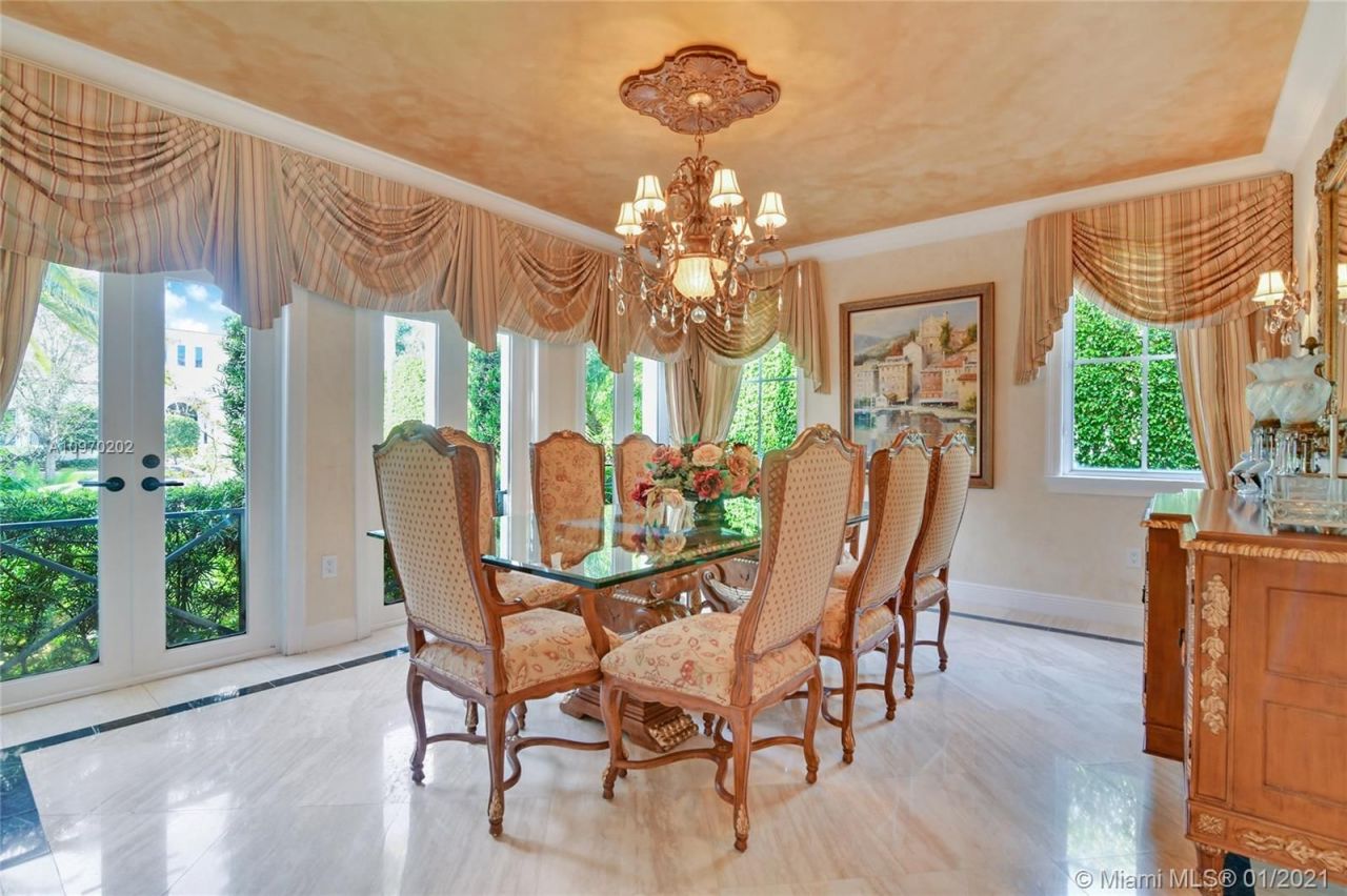 Villa in Miami, USA, 400 m² - picture 14