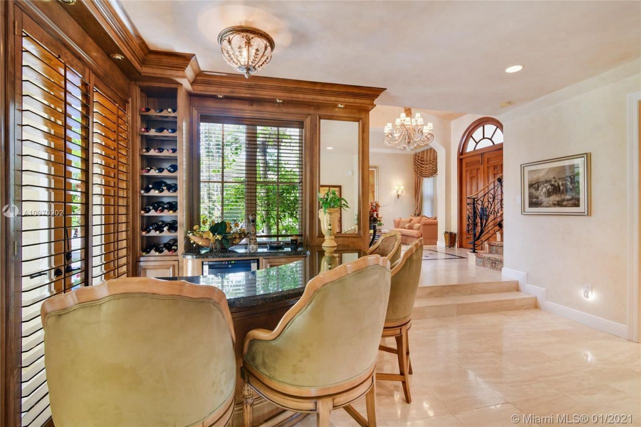 Villa in Miami, USA, 400 m² - picture 15