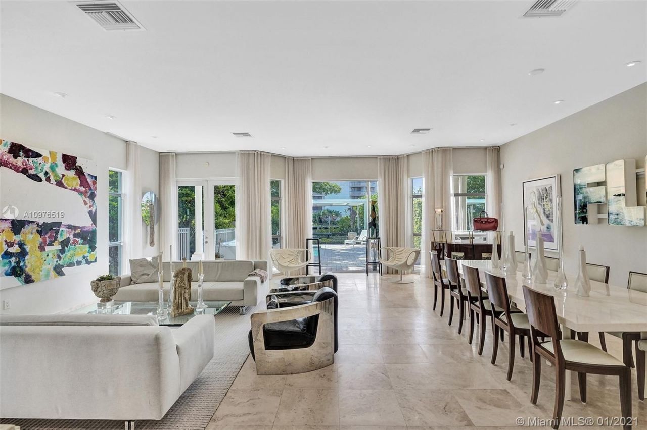 Villa a Miami, USA, 300 m² - foto 4