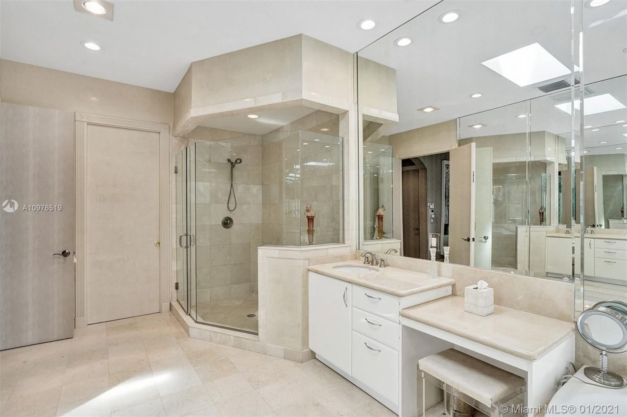 Villa a Miami, USA, 300 m² - foto 6