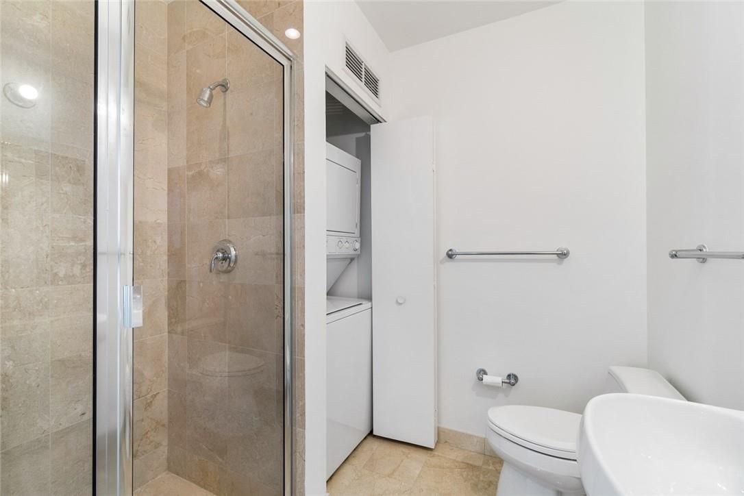 Penthouse in Miami, USA, 160 m² - picture 16