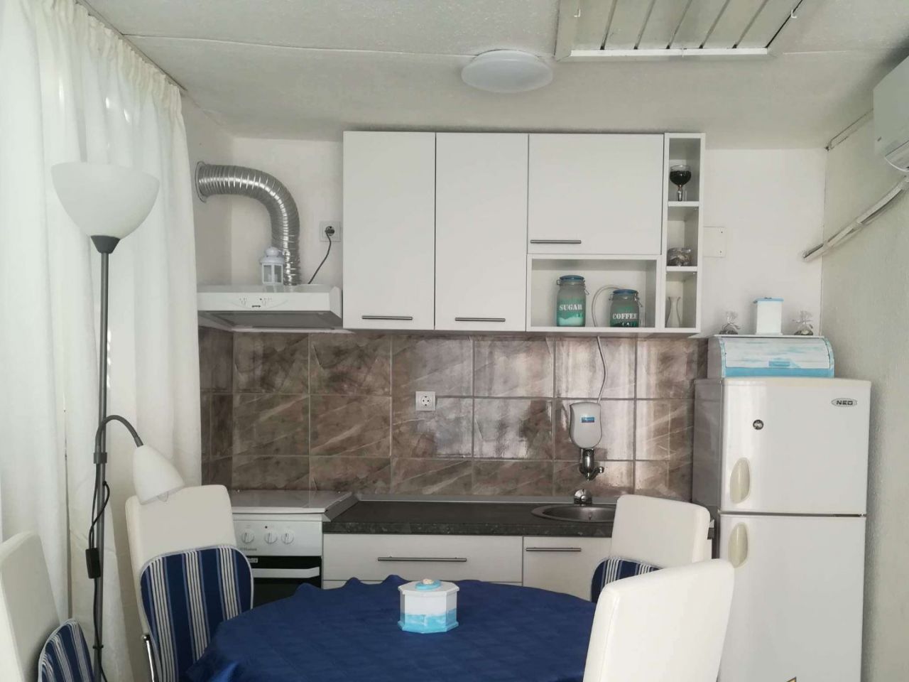 Haus in Kumbor, Montenegro, 38 m² - Foto 1
