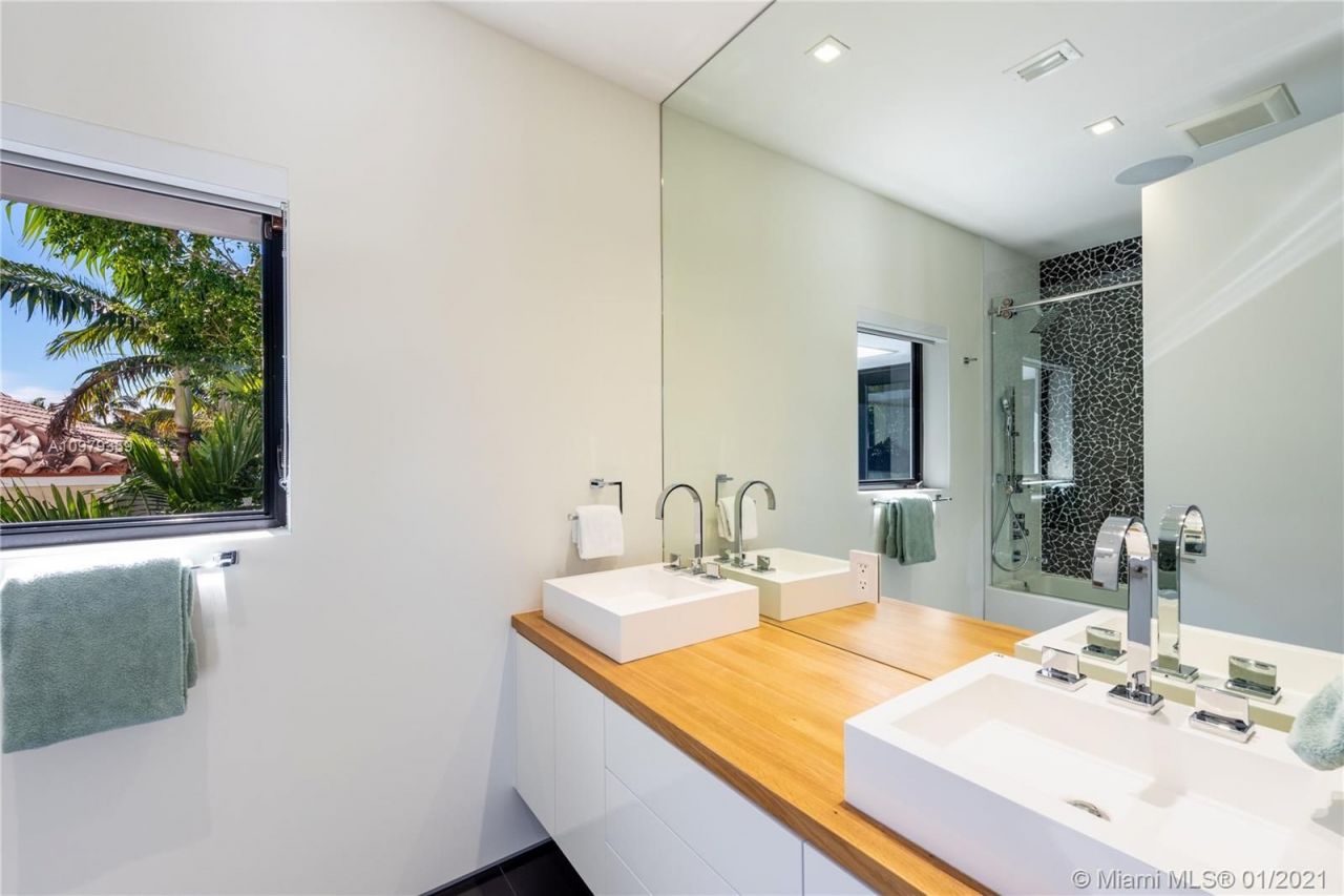 Villa a Miami, USA, 350 m² - foto 6