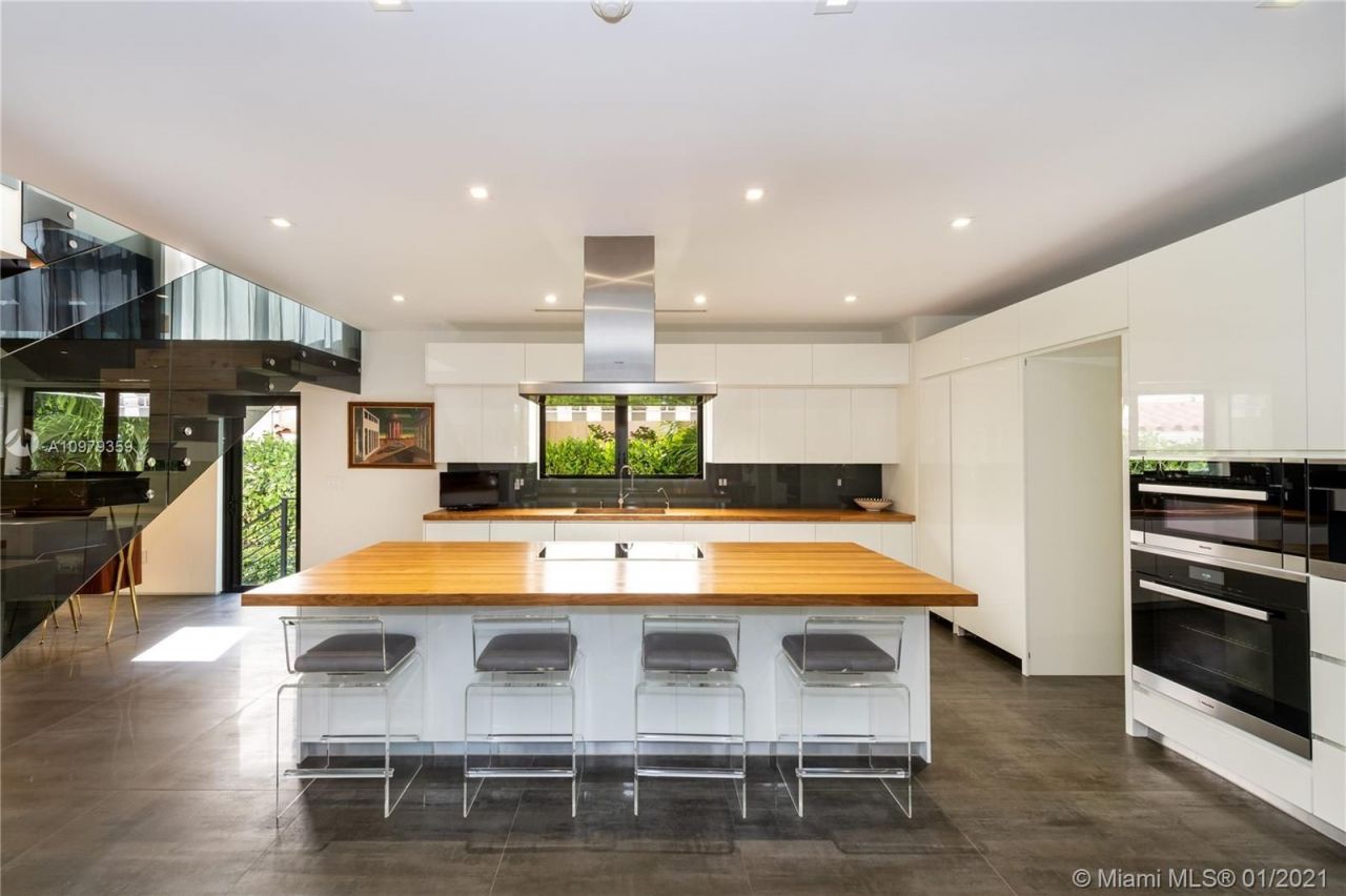 Villa a Miami, USA, 350 m² - foto 14