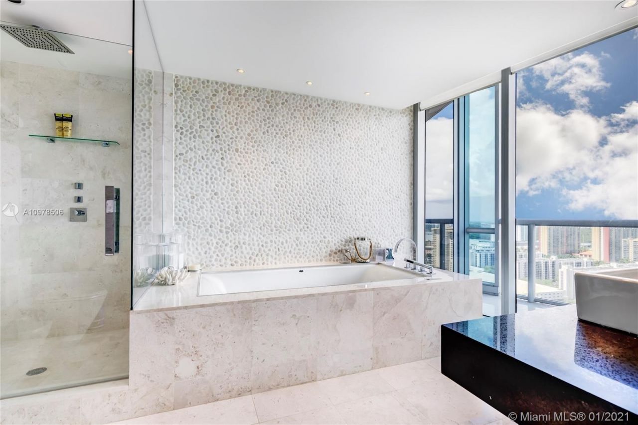 Appartamento a Miami, USA, 190 m² - foto 9