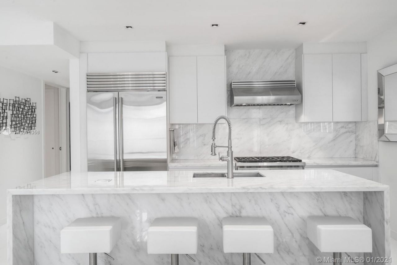 Piso en Miami, Estados Unidos, 150 m² - imagen 4