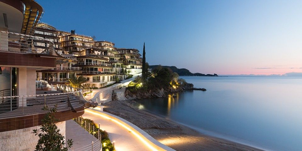 Apartamento en Budva, Montenegro, 564 m² - imagen 2