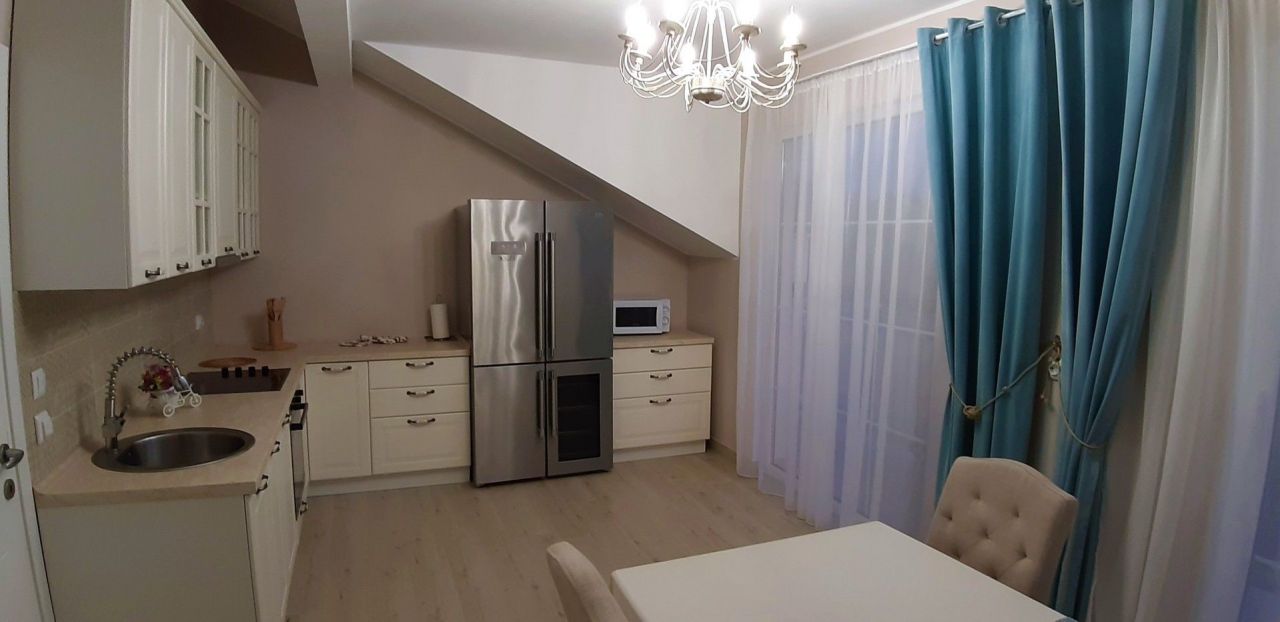 Wohnung in Herceg-Novi, Montenegro, 103 m² - Foto 1