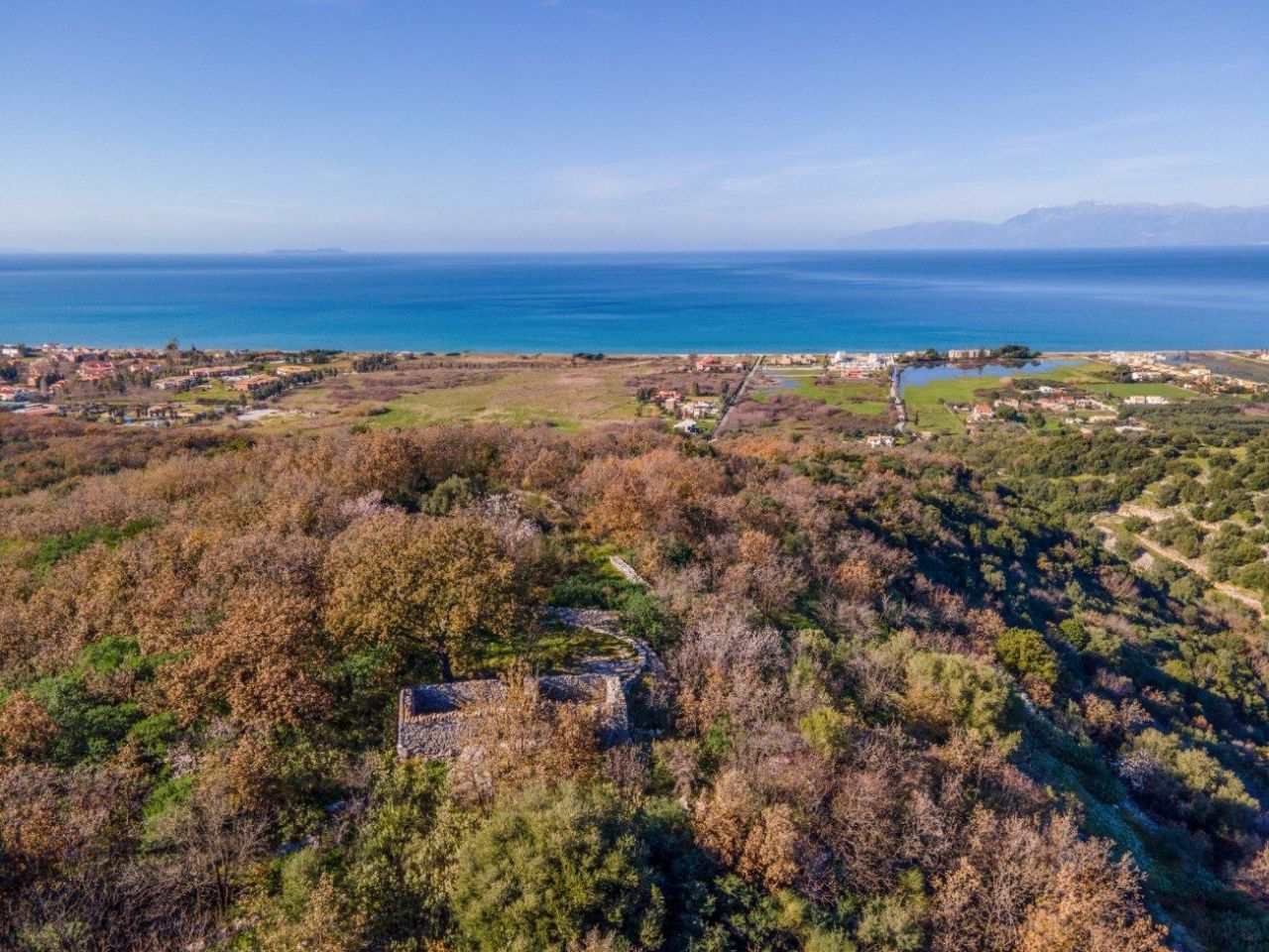 Land on Corfu, Greece, 26 552 m² - picture 1