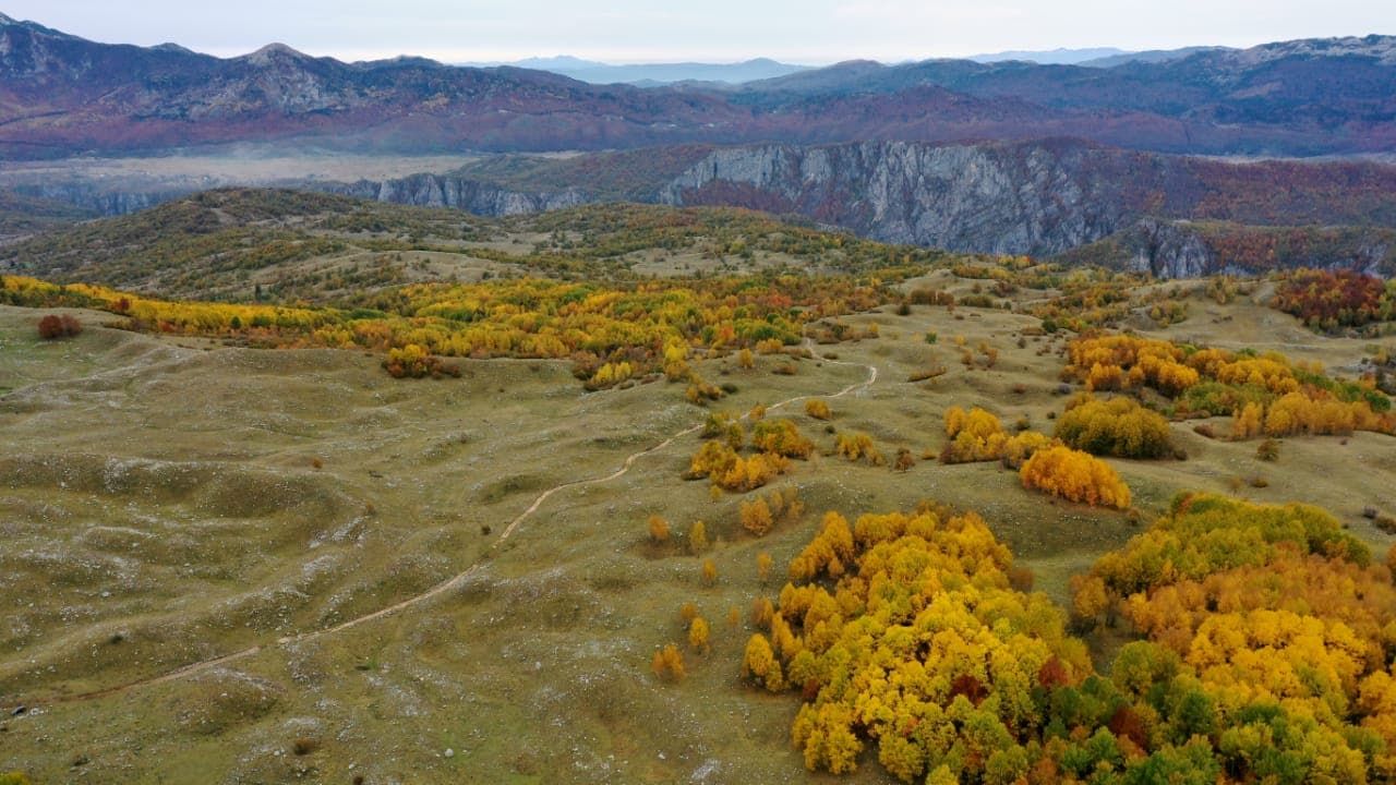 Land in Zabljak, Montenegro, 110 000 m² - picture 1