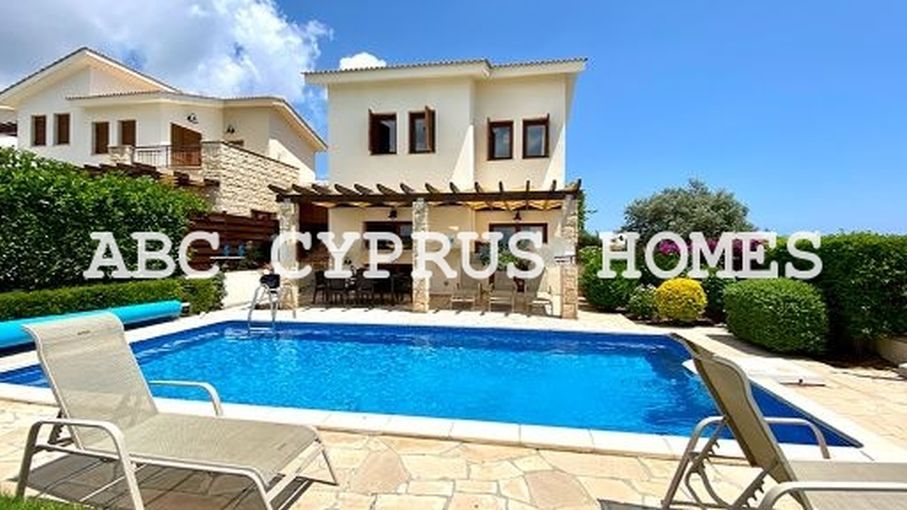 Villa in Aphrodite Hills, Zypern, 190 m² - Foto 1