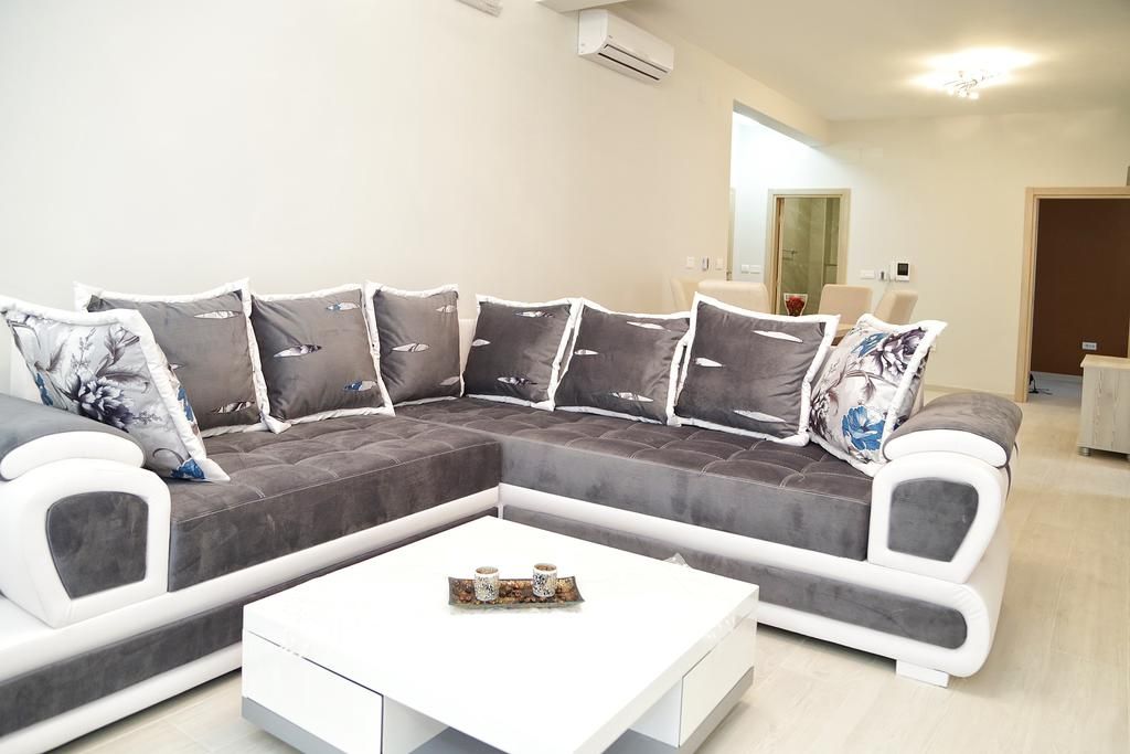 Hotel en Dobra Voda, Montenegro, 1 400 m² - imagen 16