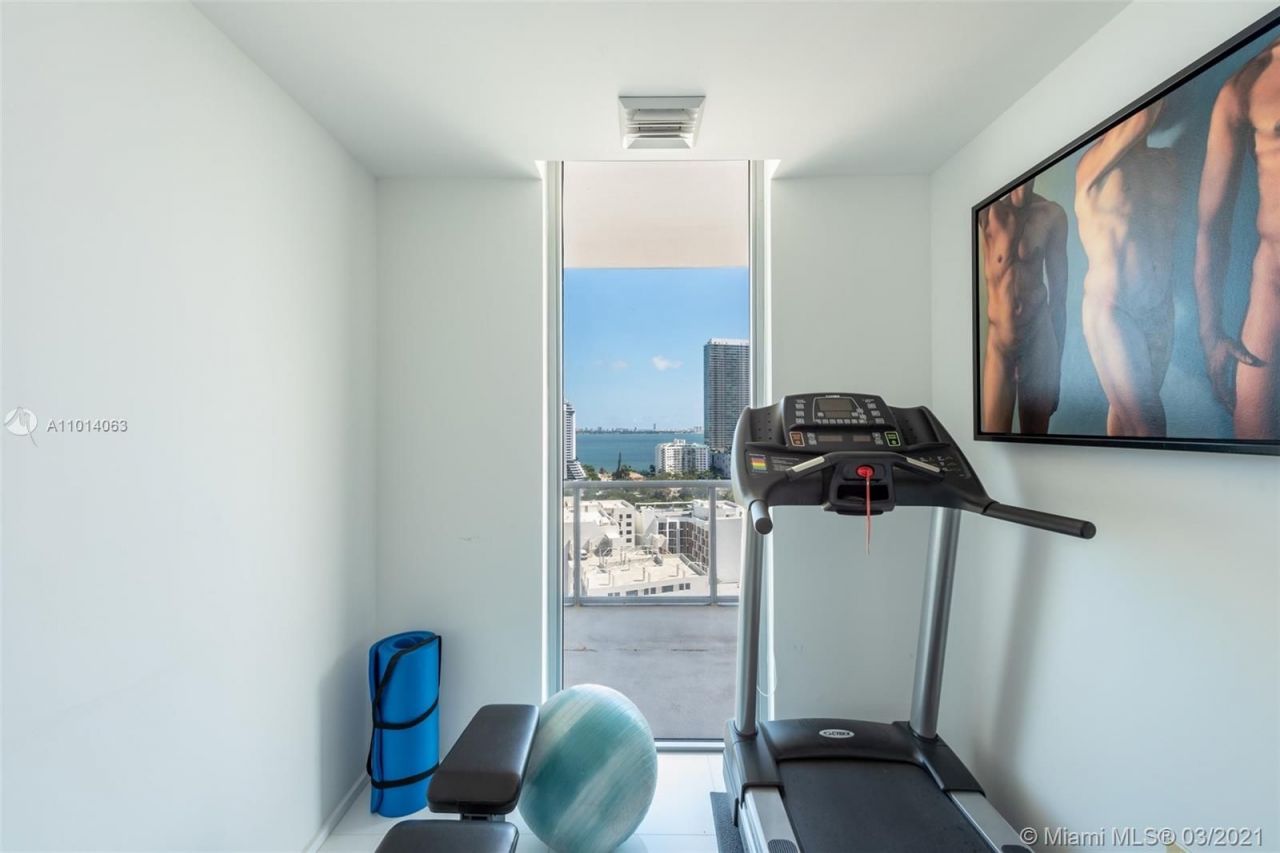 Loft en Miami, Estados Unidos, 220 m² - imagen 10