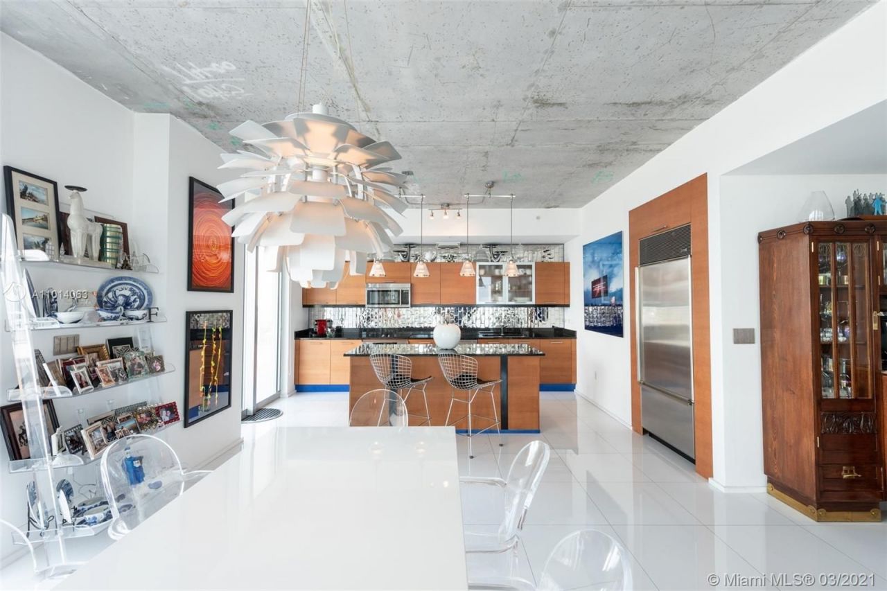 Loft en Miami, Estados Unidos, 220 m² - imagen 4