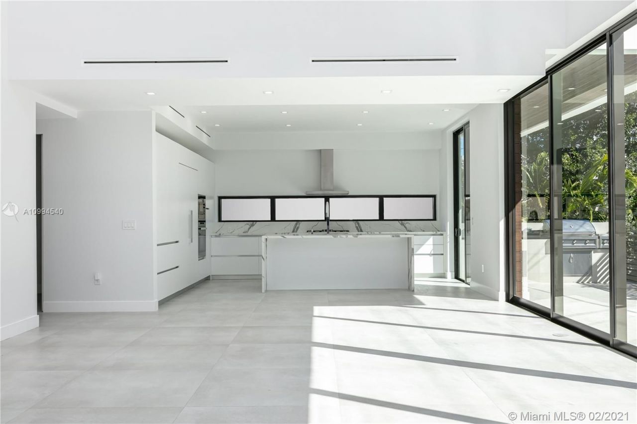 Villa à Miami, États-Unis, 420 m² - image 14