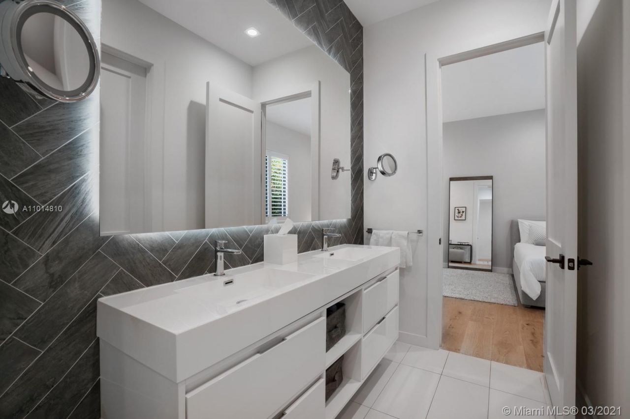 Villa in Miami, USA, 400 m² - picture 7