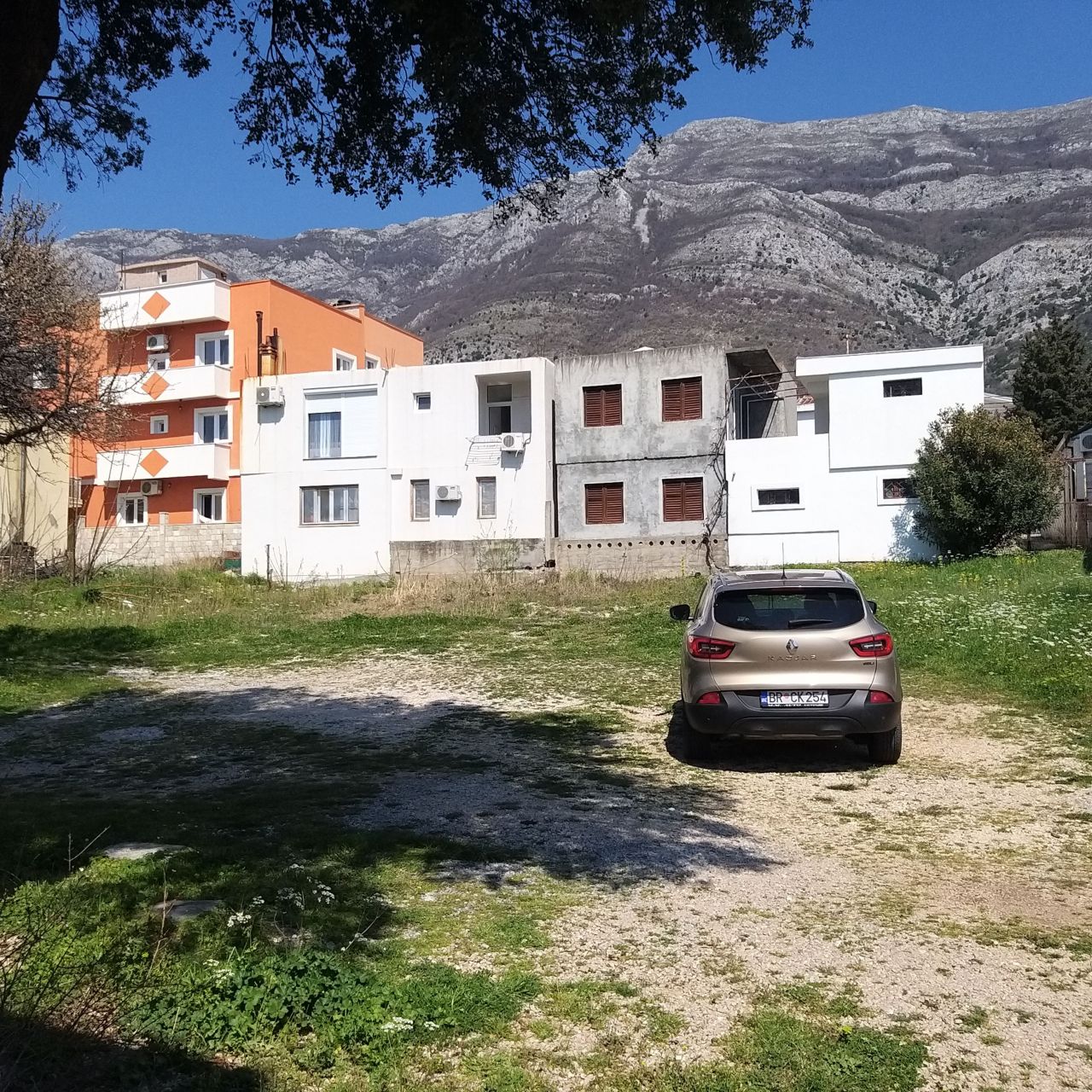 Terrain à Sutomore, Monténégro, 684 m² - image 1