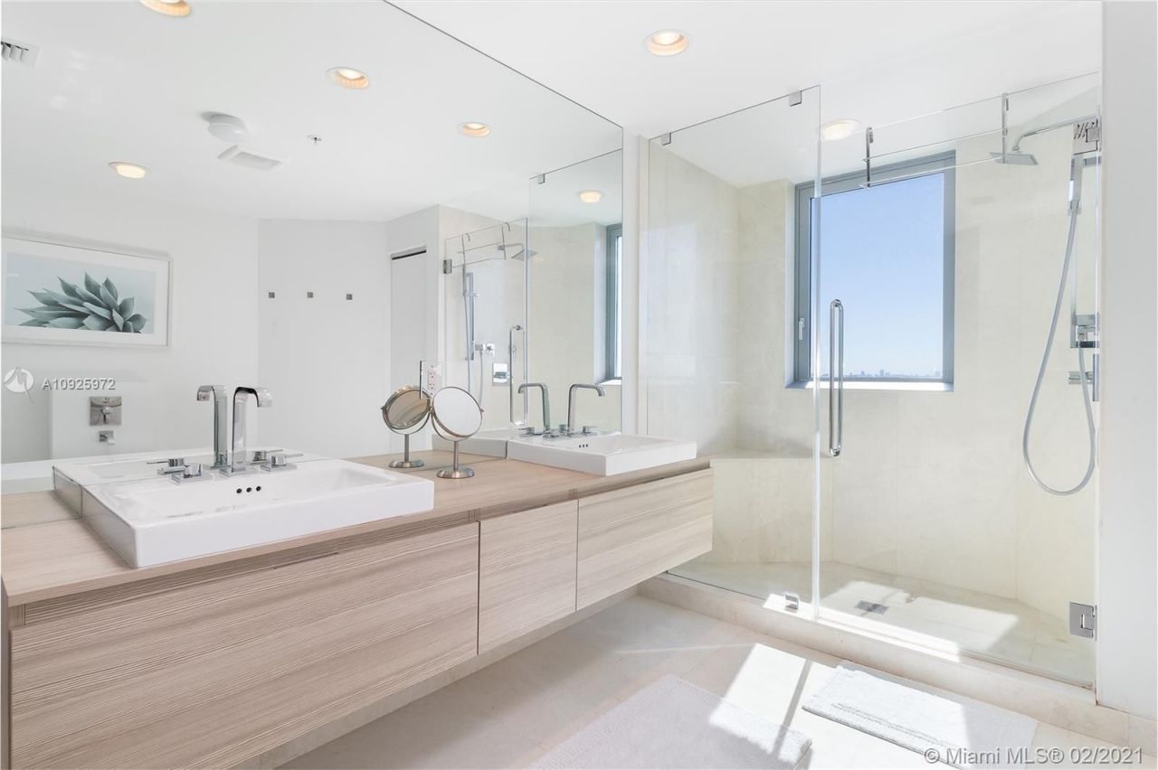 Appartement à Miami, États-Unis, 180 m² - image 13