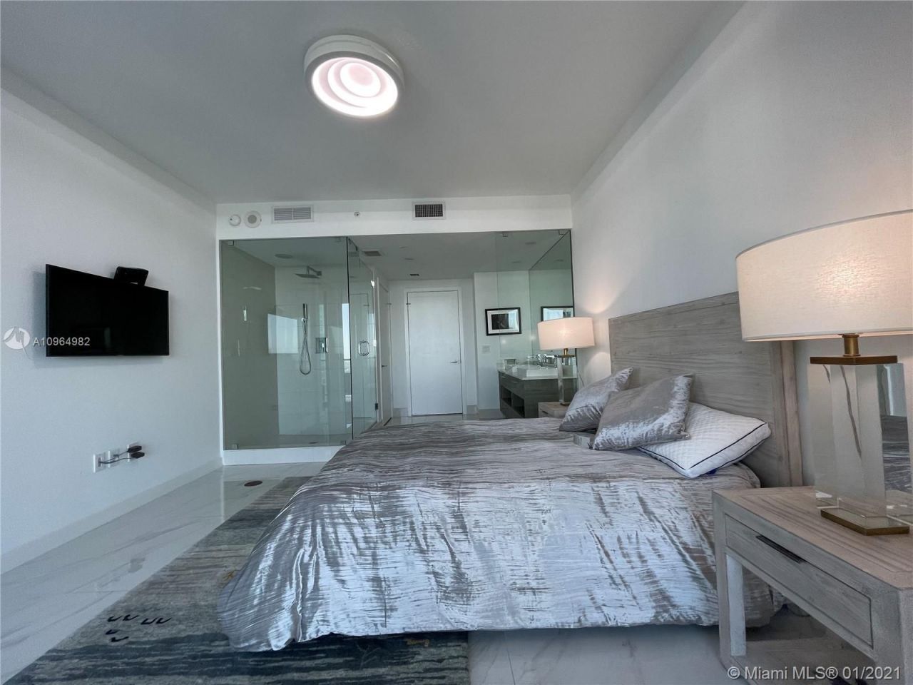 Flat in Miami, USA, 100 m² - picture 6