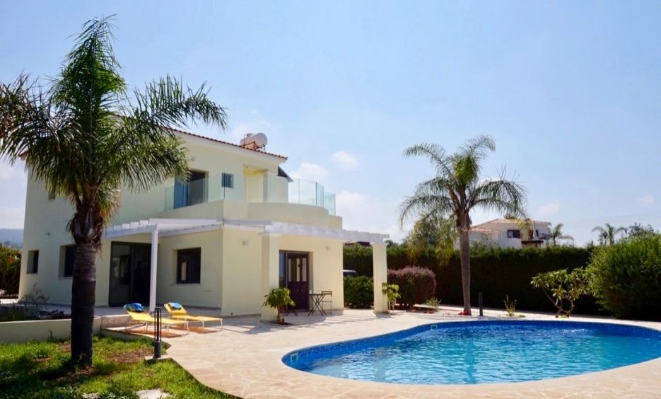 Villa in Paphos, Cyprus, 180 m² - picture 1