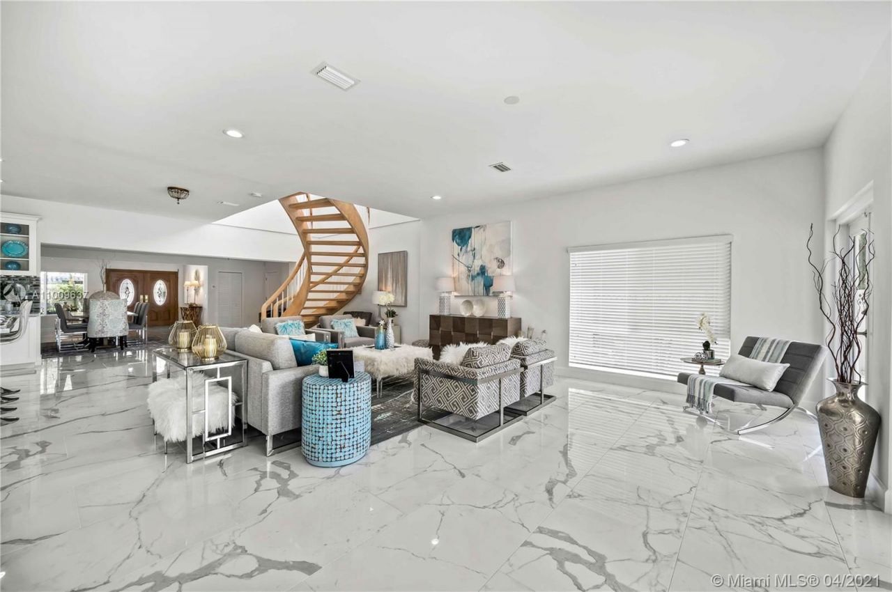 Villa in Miami, USA, 350 m² - Foto 16