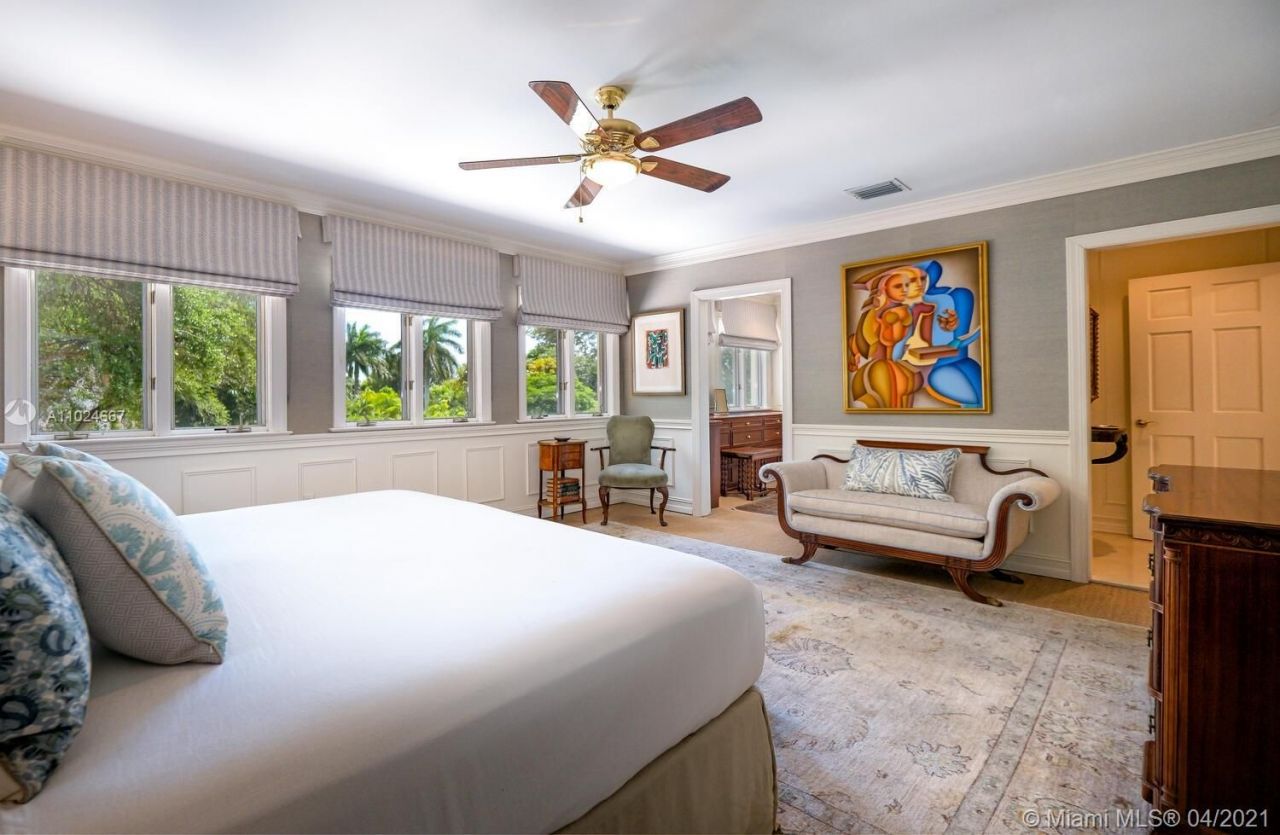 Mansion in Miami, USA, 400 m² - picture 5