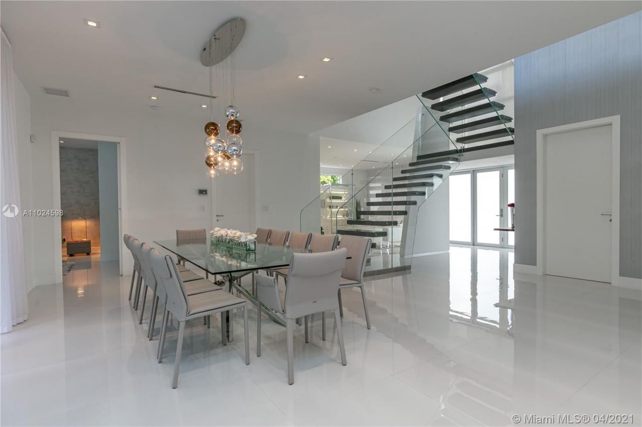 Villa in Miami, USA, 500 m² - Foto 12