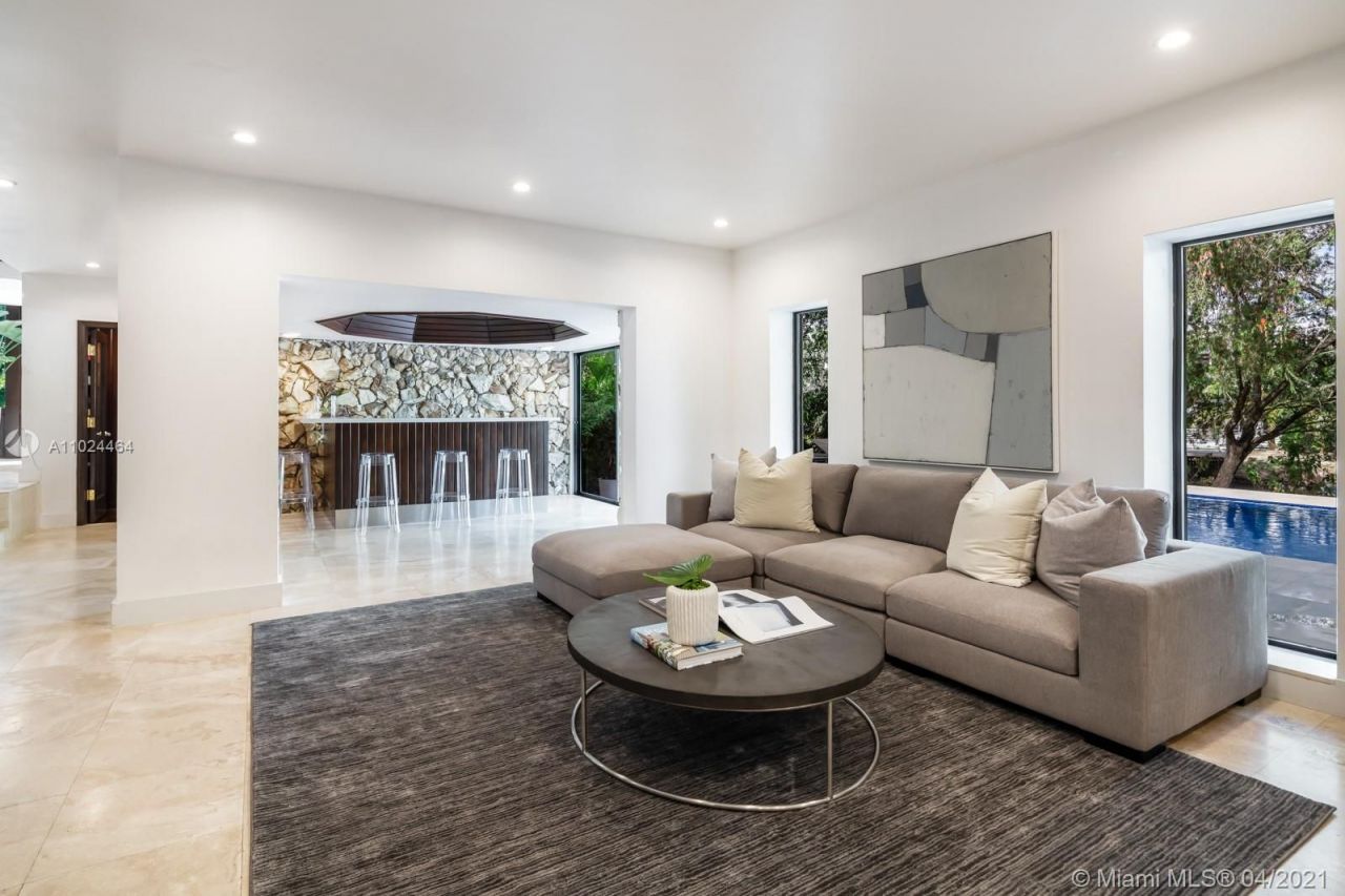 Chalet à Miami, États-Unis, 500 m² - image 12