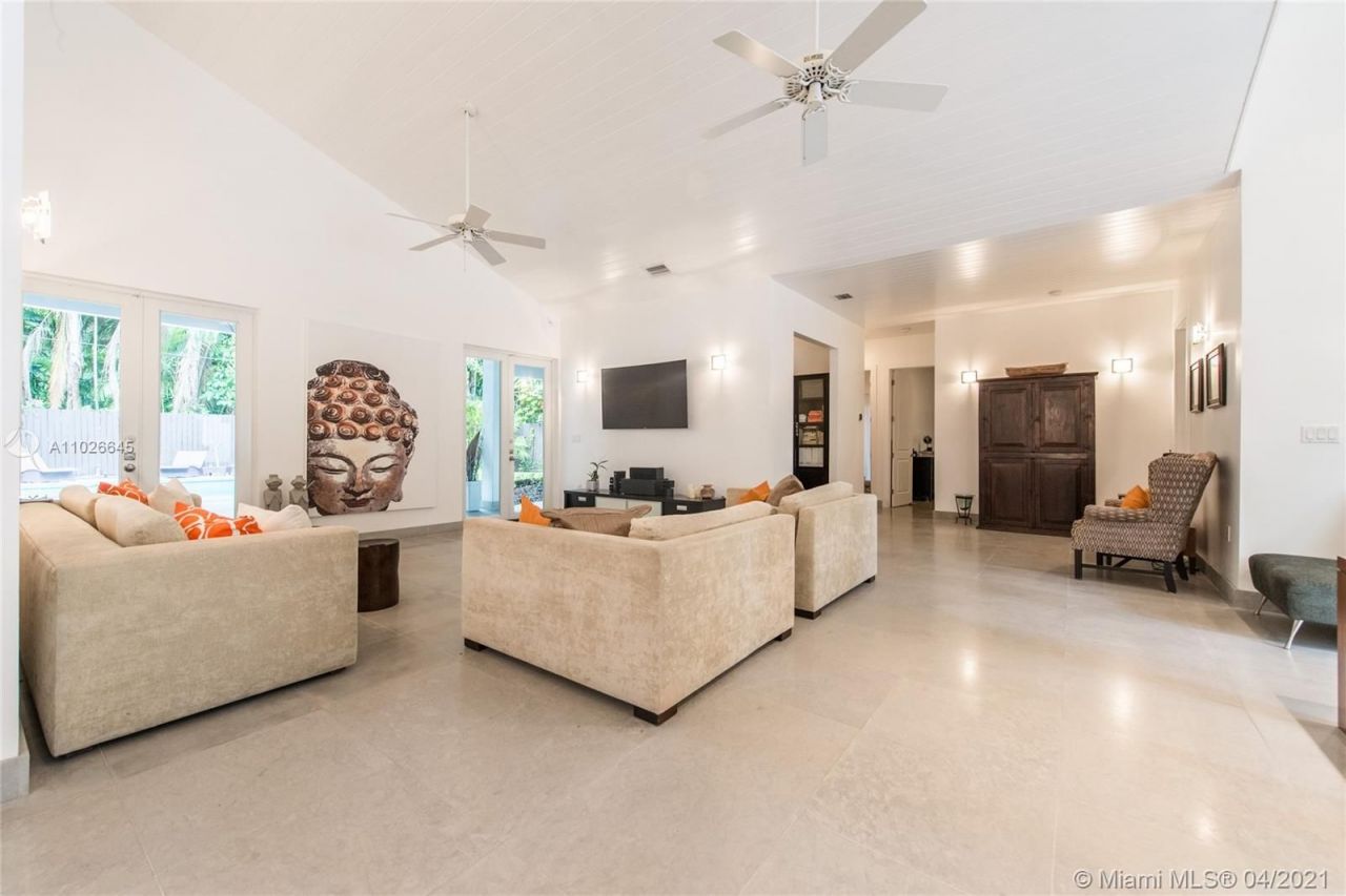 Villa en Miami, Estados Unidos, 350 m² - imagen 8