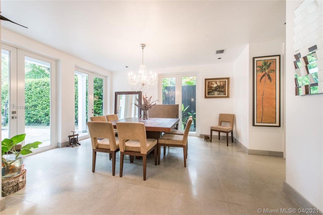 Villa en Miami, Estados Unidos, 350 m² - imagen 16