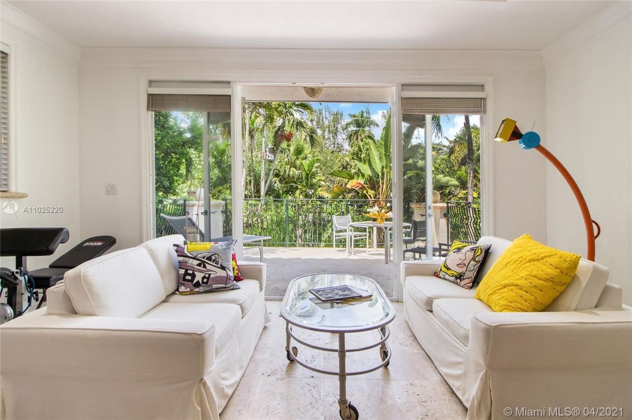 Mansión en Miami, Estados Unidos, 450 m² - imagen 9