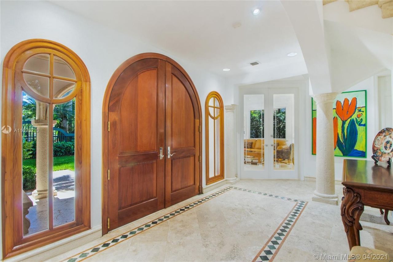 Mansión en Miami, Estados Unidos, 450 m² - imagen 10