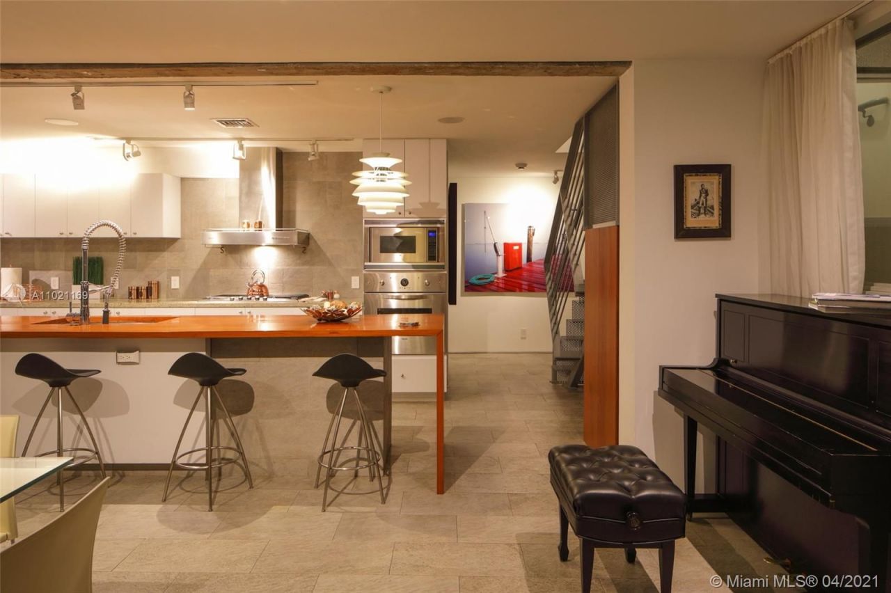 Cottage a Miami, USA, 270 m² - foto 16